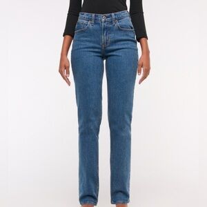 Abercrombie Curve Love Mid Rise 90s Straight Jean